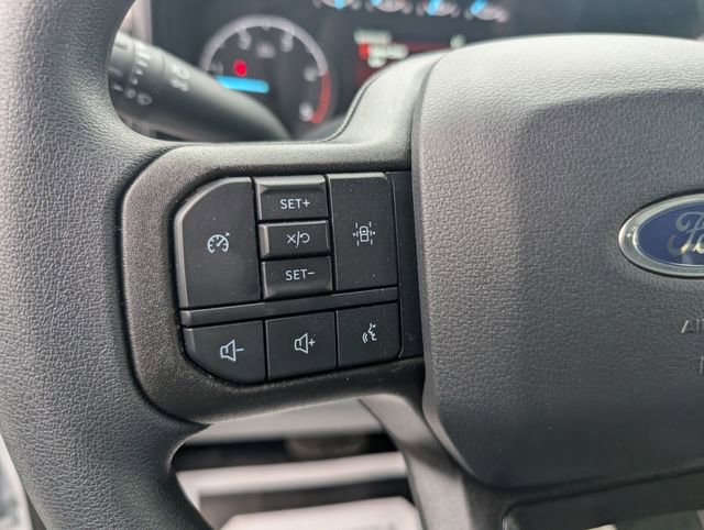 New 2026 Ford F550 4x4 Crew Cab image 19