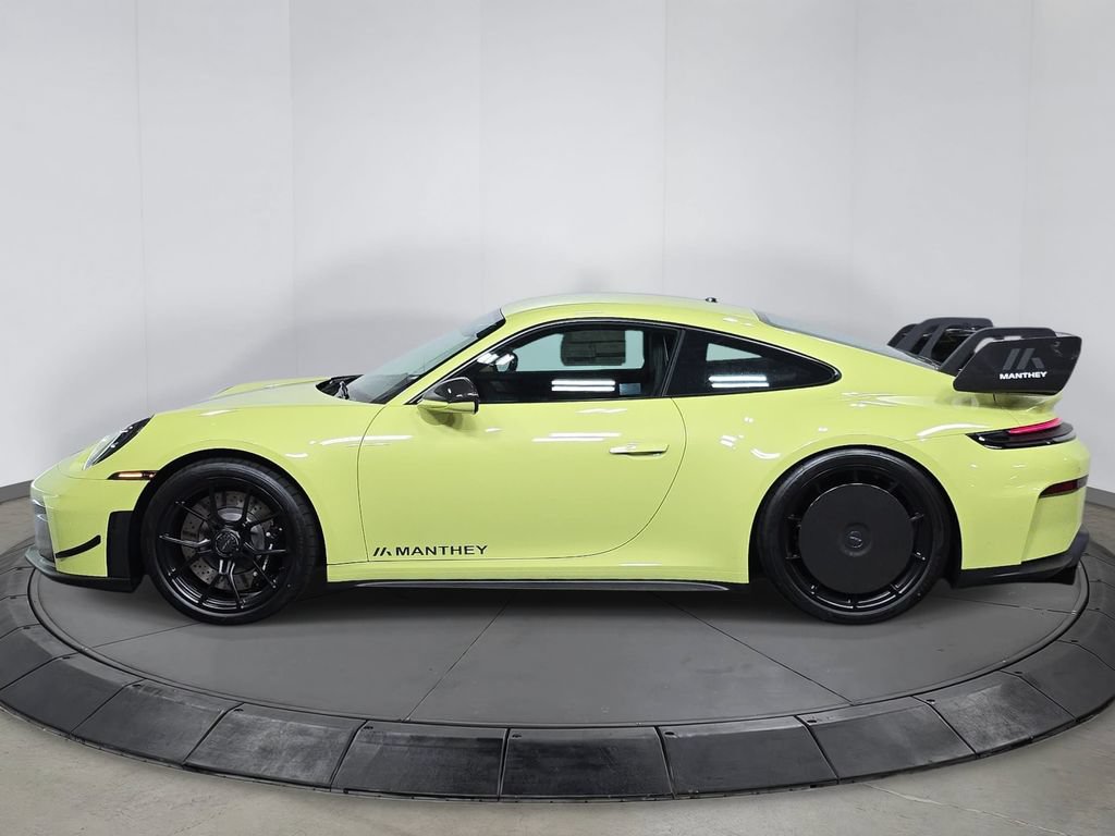 New 2026 Porsche 911 GT3 RWD image 2