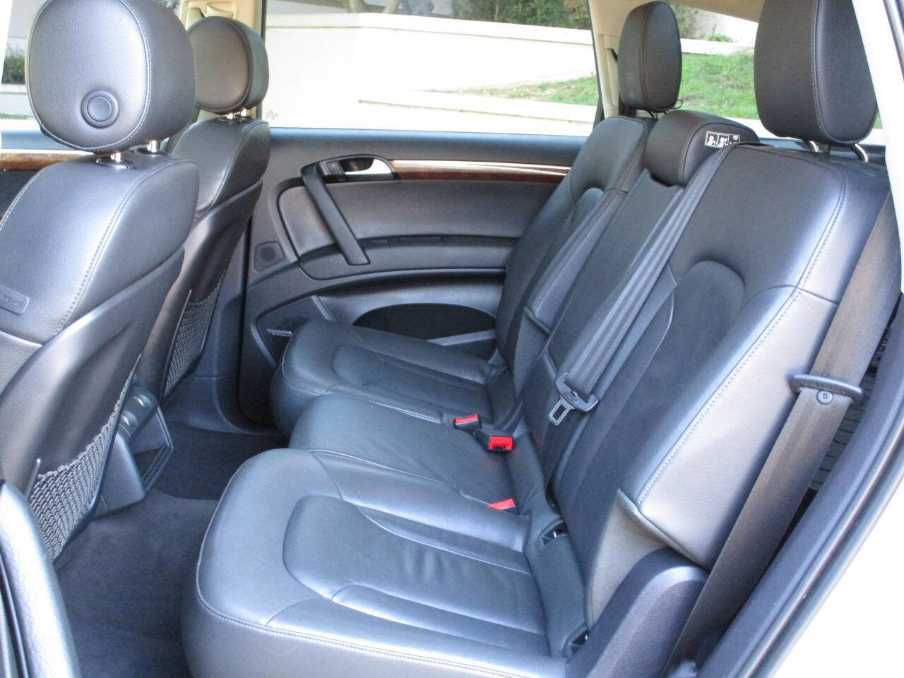 Used 2015 Audi Q7 TDI Premium Plus w/ Premium Plus Package AWD/4WD image 13