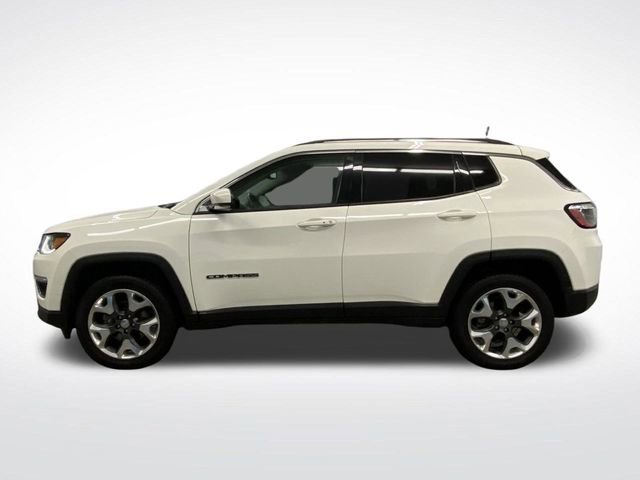 Used 2018 Jeep Compass Limited w/ Navigation Group image 12