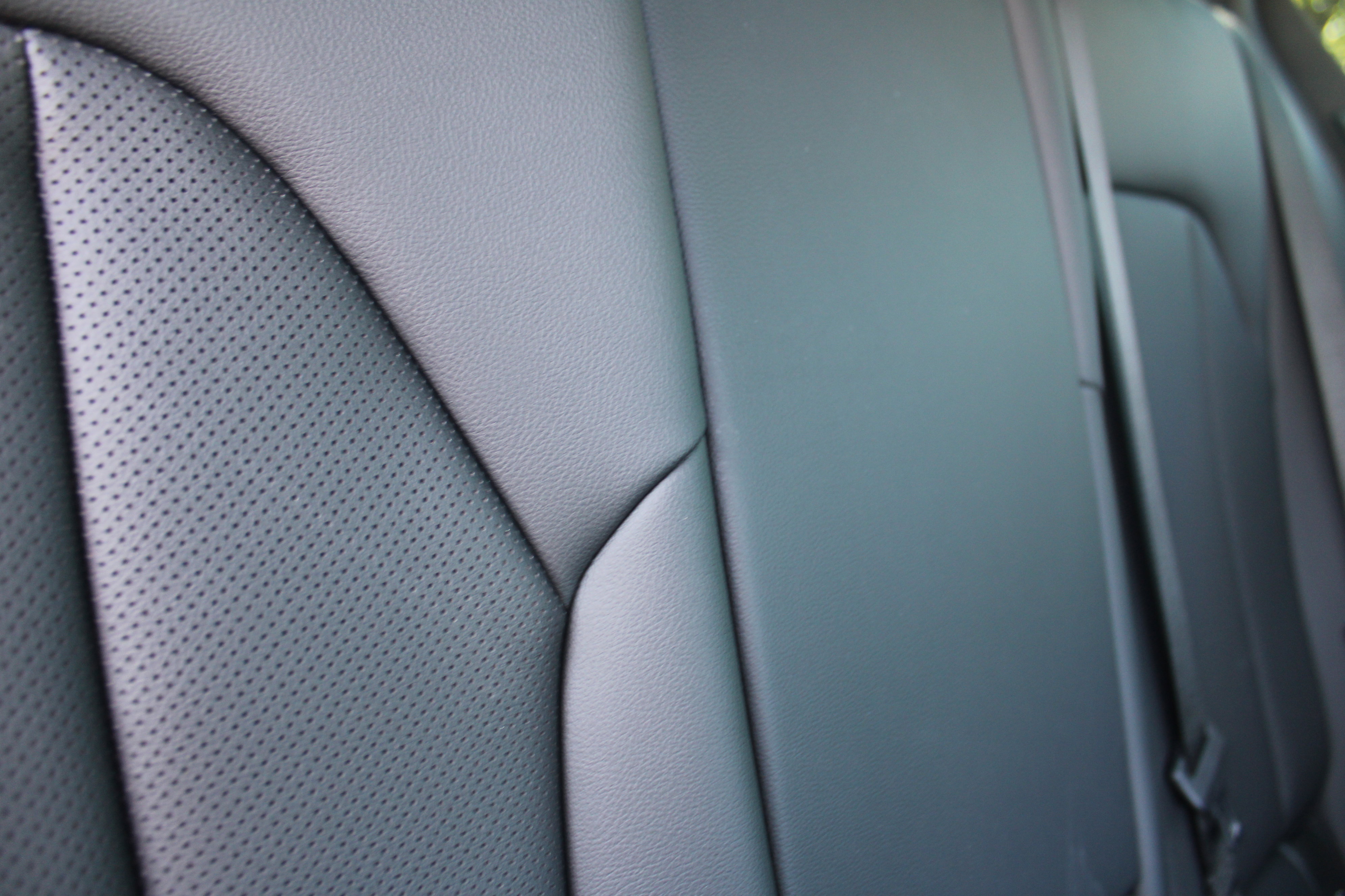 Used 2023 BMW 330i Sedan w/ M Sport Package image 44