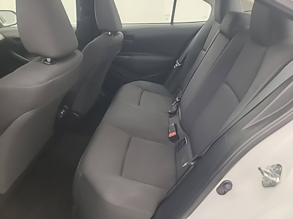 Used 2025 Toyota Corolla LE FWD image 21