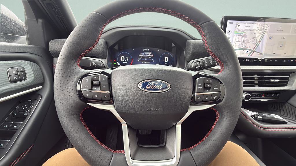 New 2026 Ford Explorer ST-Line w/ ST-Line Street Pack image 32