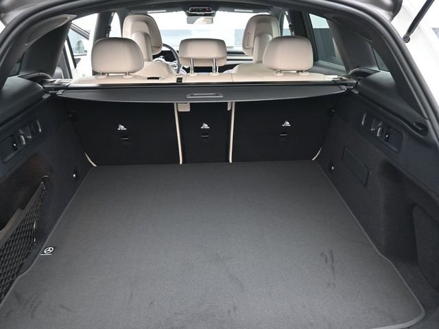 New 2026 Mercedes-Benz GLC 300 image 12
