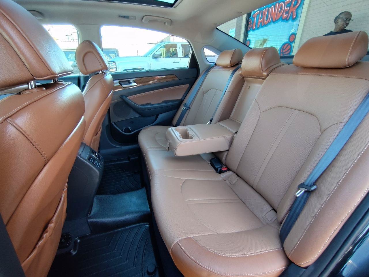 Used 2015 Hyundai Sonata Limited w/ Option Group 06 FWD image 36
