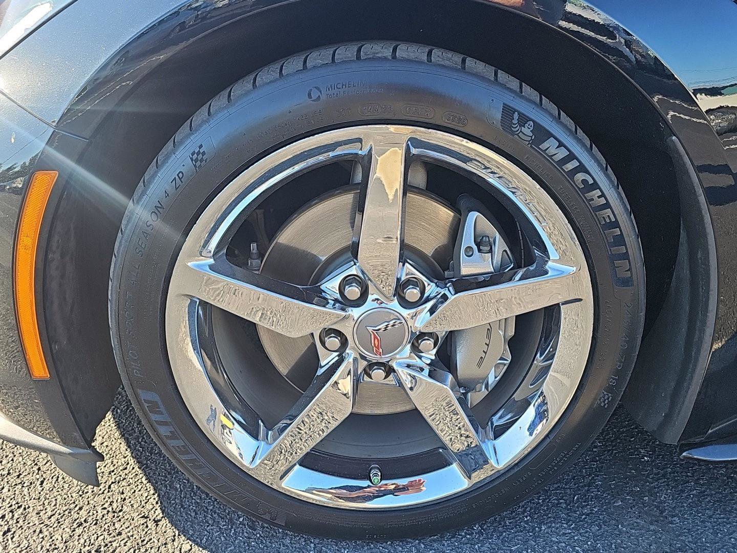 Used 2014 Chevrolet Corvette Stingray Coupe image 4