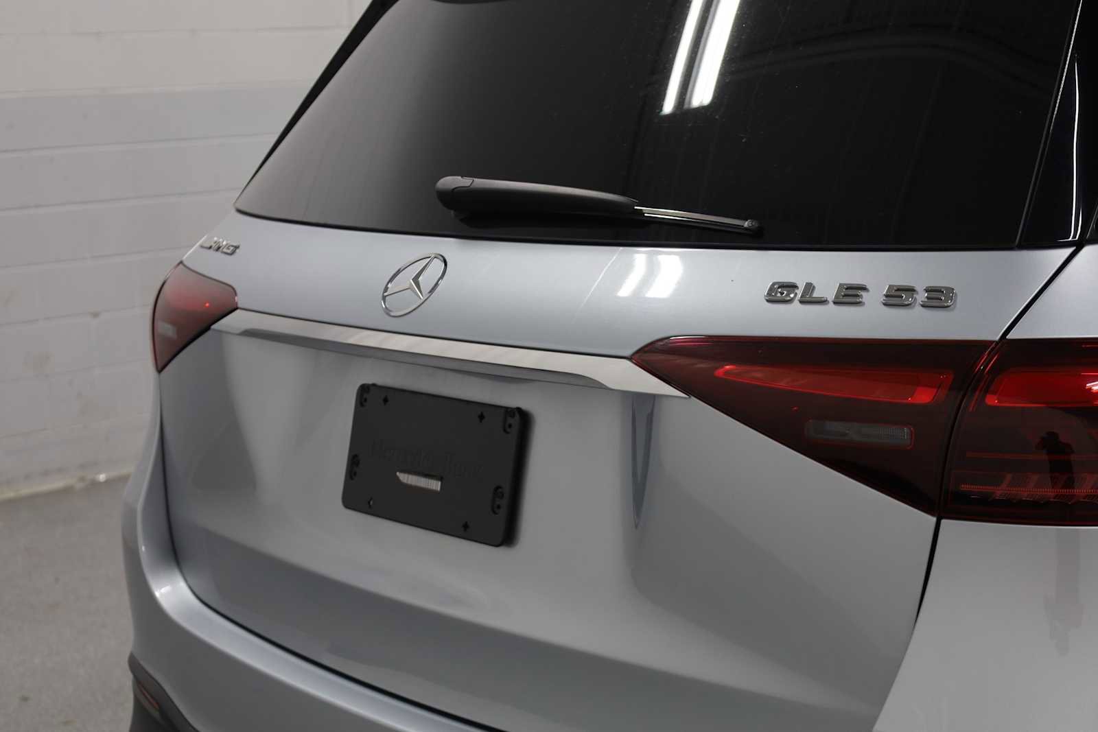 Used 2025 Mercedes-Benz GLE 53 AMG 4MATIC image 8