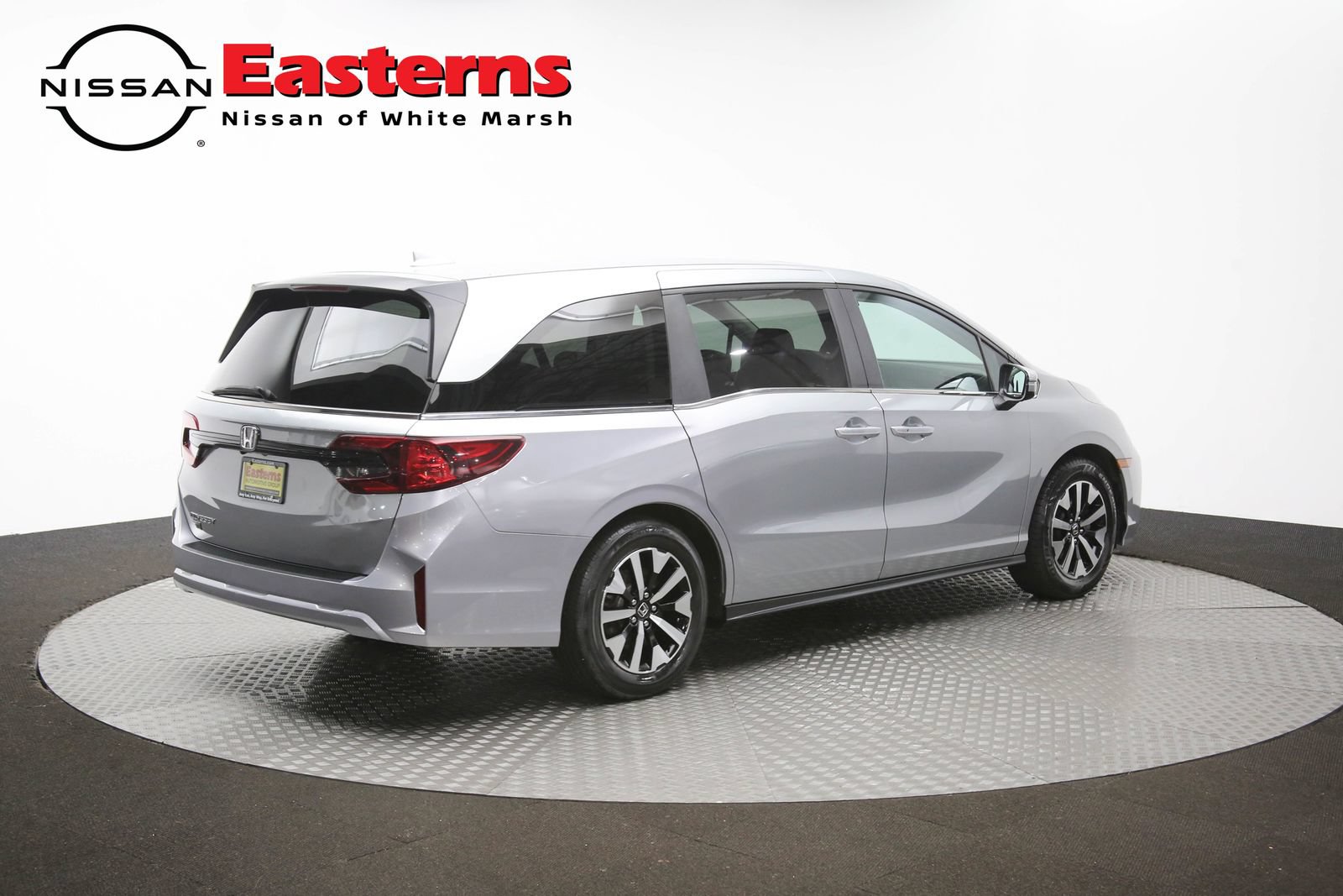 Used 2025 Honda Odyssey EX-L image 42