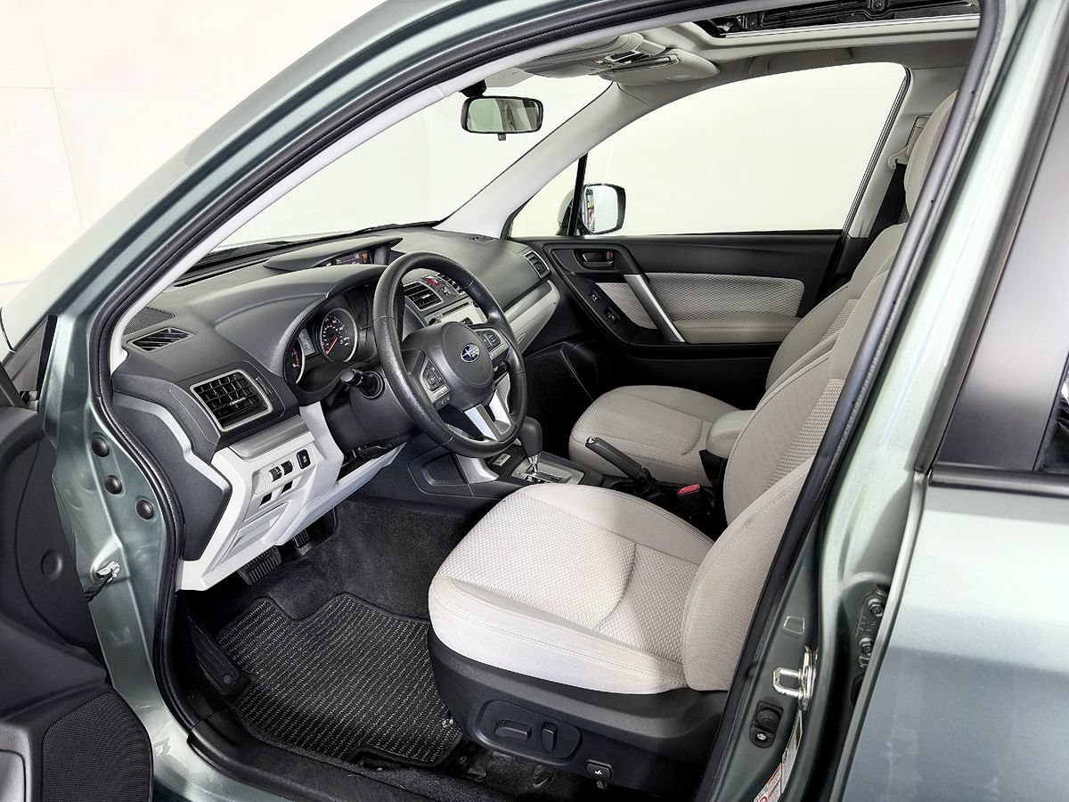 Used 2018 Subaru Forester 2.5i Premium AWD/4WD image 30