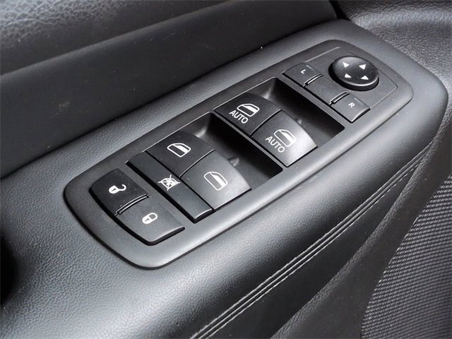 Certified 2021 Jeep Grand Cherokee Laredo image 23