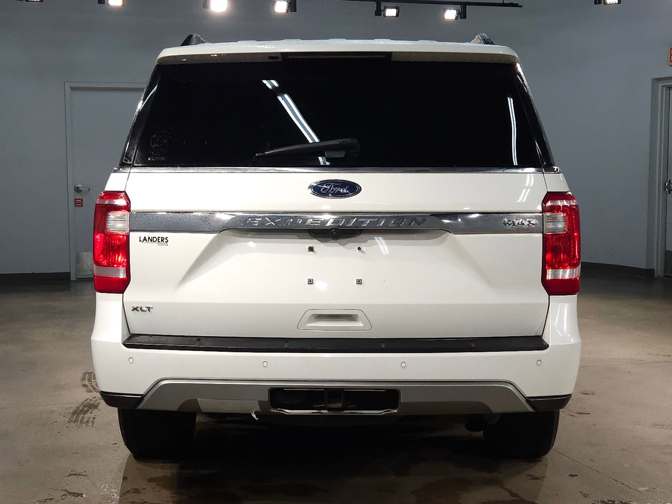 Used 2021 Ford Expedition Max XLT image 6