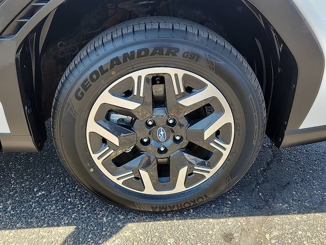 Certified 2025 Subaru Forester Premium AWD/4WD image 7