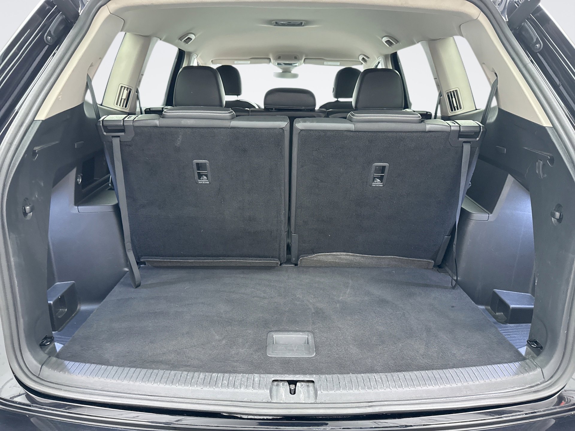 Used 2024 Volkswagen Atlas SE image 23