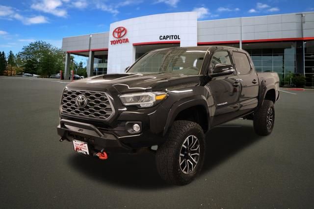Used 2023 Toyota Tacoma TRD Sport AWD/4WD image 5