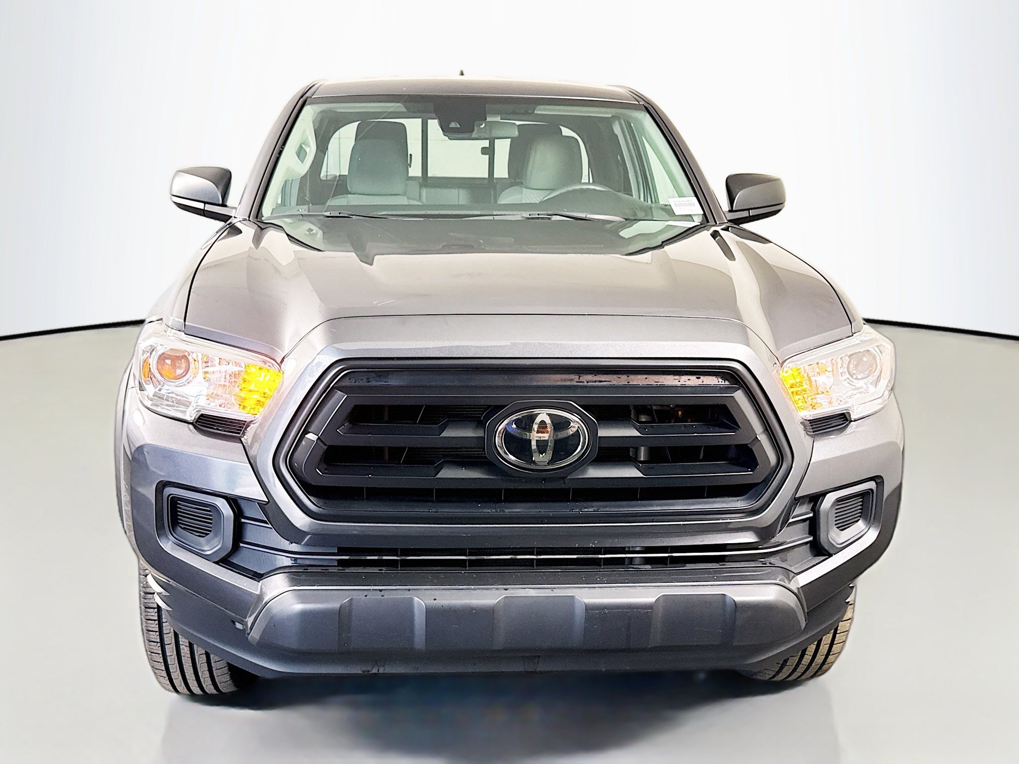 Used 2020 Toyota Tacoma SR w/ SX Package AWD/4WD image 2