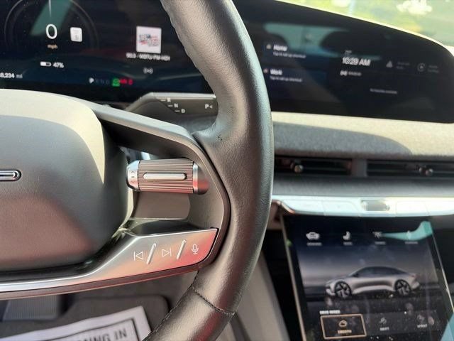 Used 2024 Lucid Air Touring AWD/4WD image 18