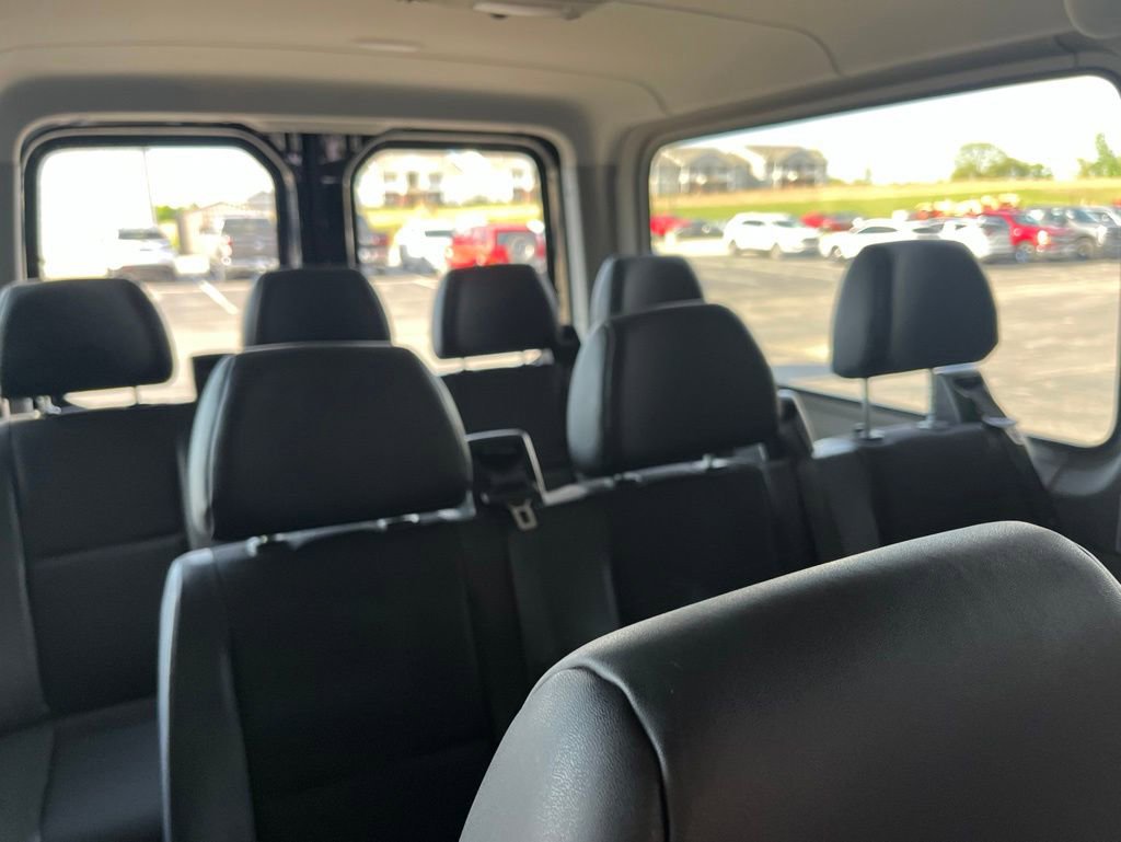 Used 2016 Mercedes-Benz Sprinter 2500 image 8