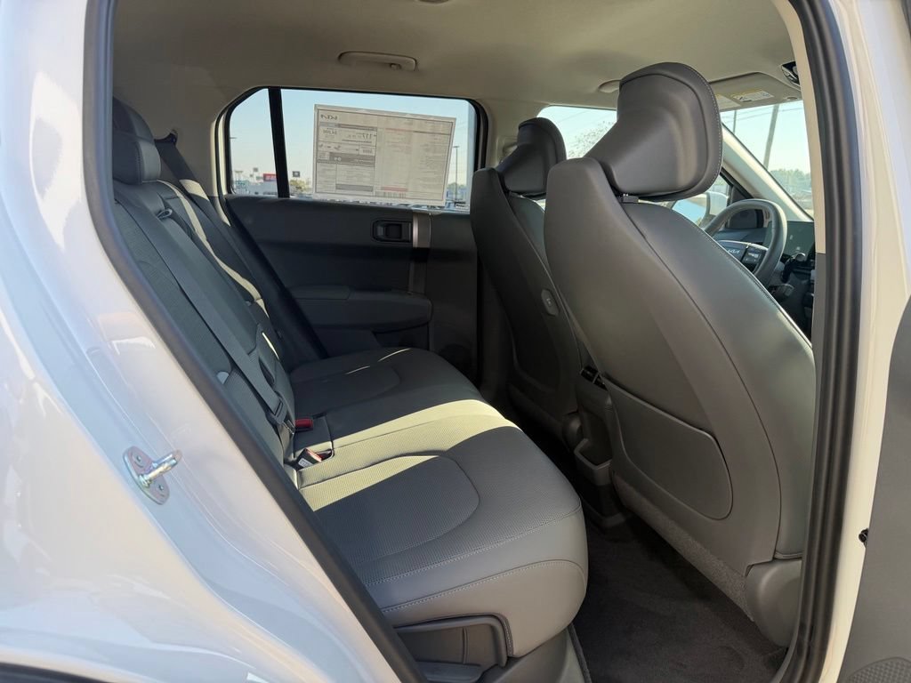 New 2027 Kia EV3 Wind FWD image 28