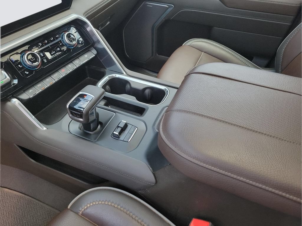 Used 2023 GMC Sierra 1500 Denali w/ Denali Reserve Package AWD/4WD image 25