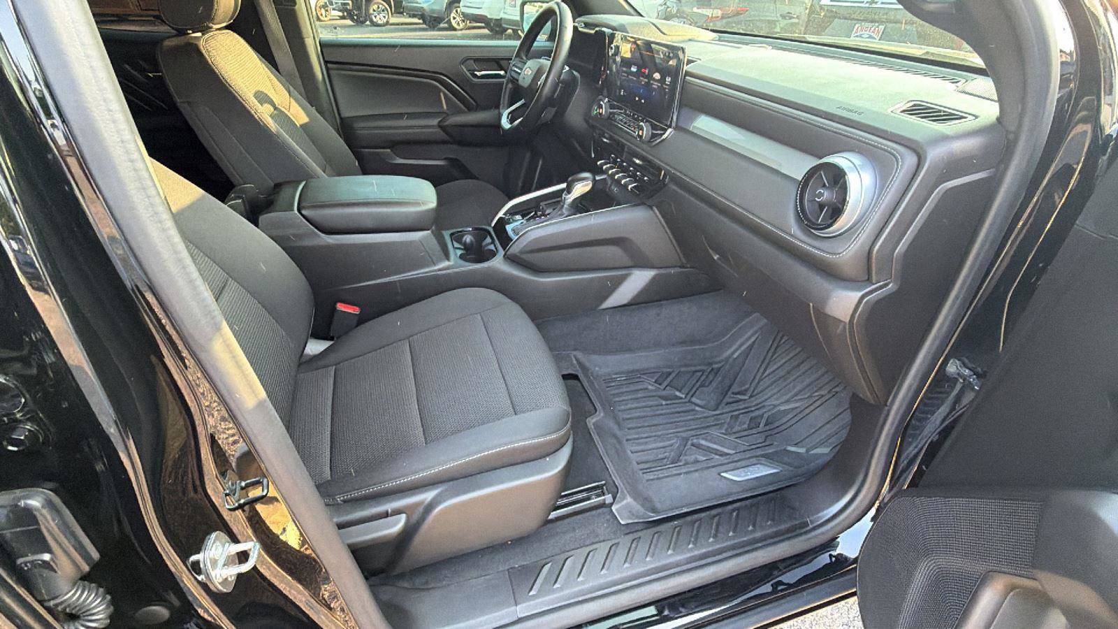Certified 2023 Chevrolet Colorado LT w/ LT Convenience Package II RWD image 16