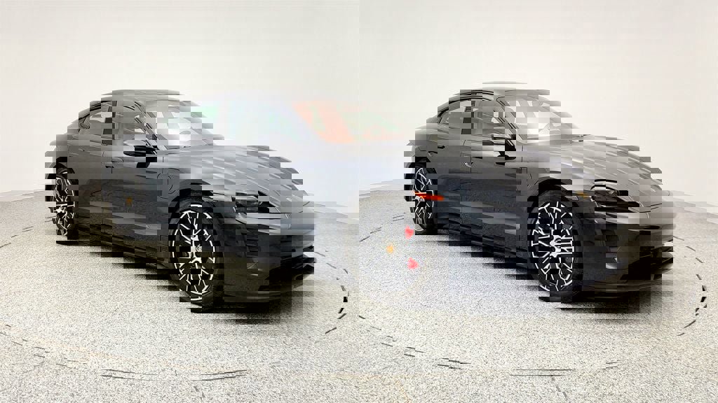 Used 2022 Porsche Taycan GTS w/ Premium Package (P6U) image 3