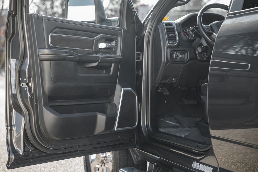 Used 2024 RAM 3500 Laramie w/ Sport Appearance Package image 43