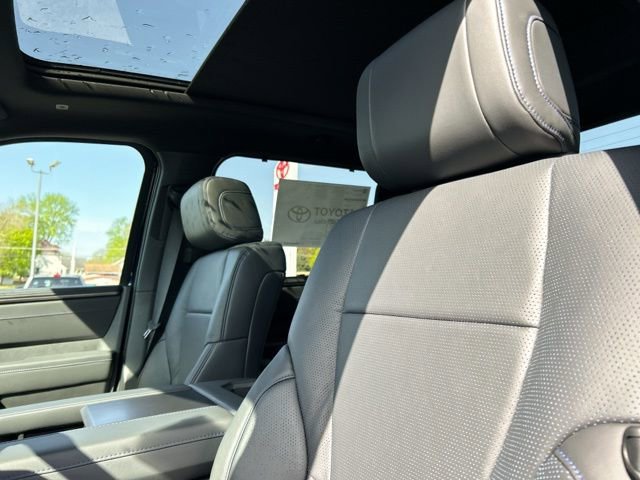 New 2026 Toyota Tundra Platinum AWD/4WD image 32