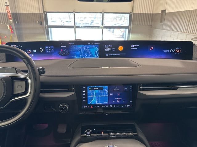 Used 2025 Lincoln Navigator Reserve w/ Jet Appearance Package image 28