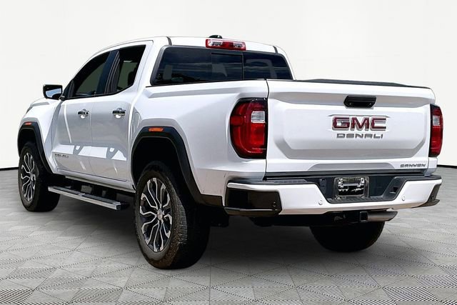 Used 2023 GMC Canyon Denali AWD/4WD image 4