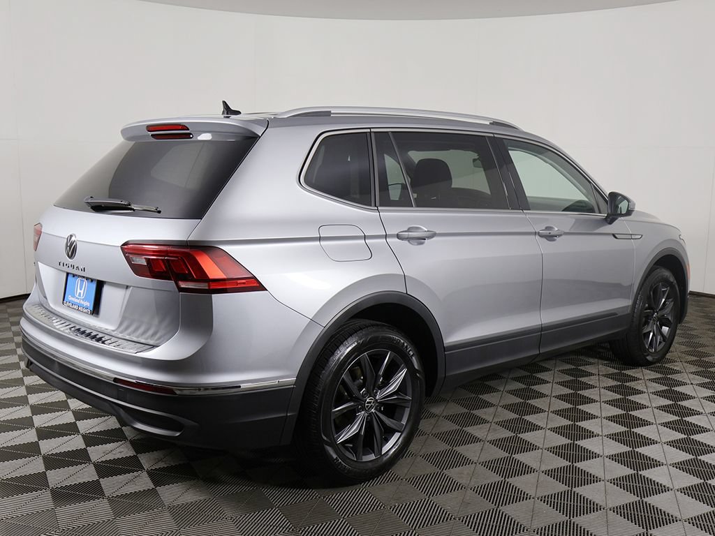 Used 2023 Volkswagen Tiguan SE FWD image 10