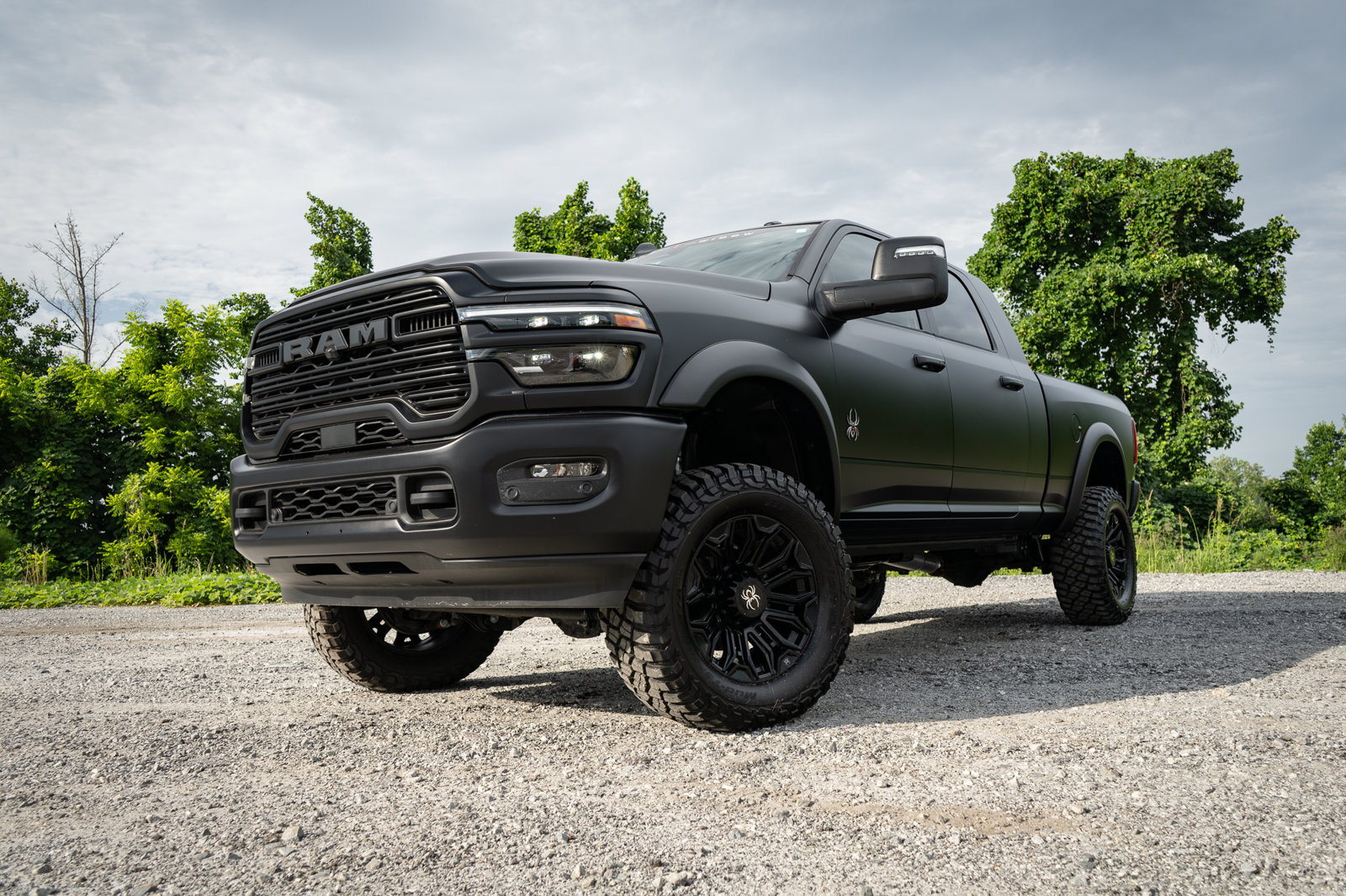 New 2026 RAM 2500 Laramie w/ Night Edition AWD/4WD image 5