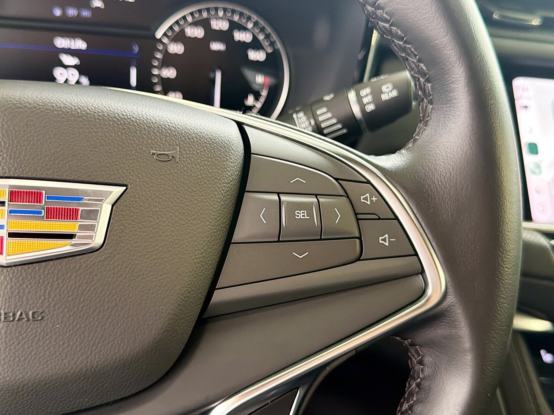 Certified 2023 Cadillac XT5 Luxury FWD image 37