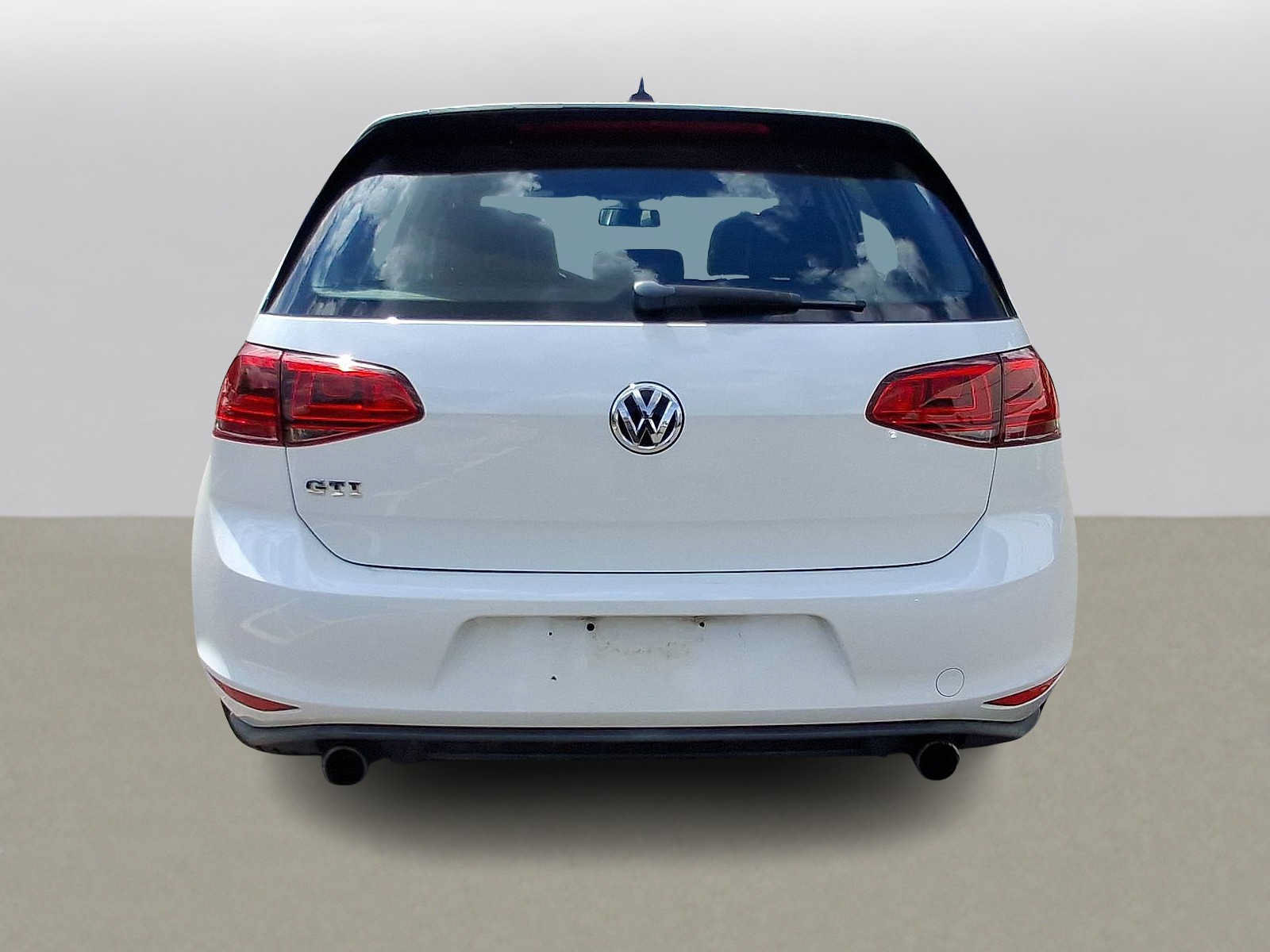 Used 2015 Volkswagen GTI S FWD image 29