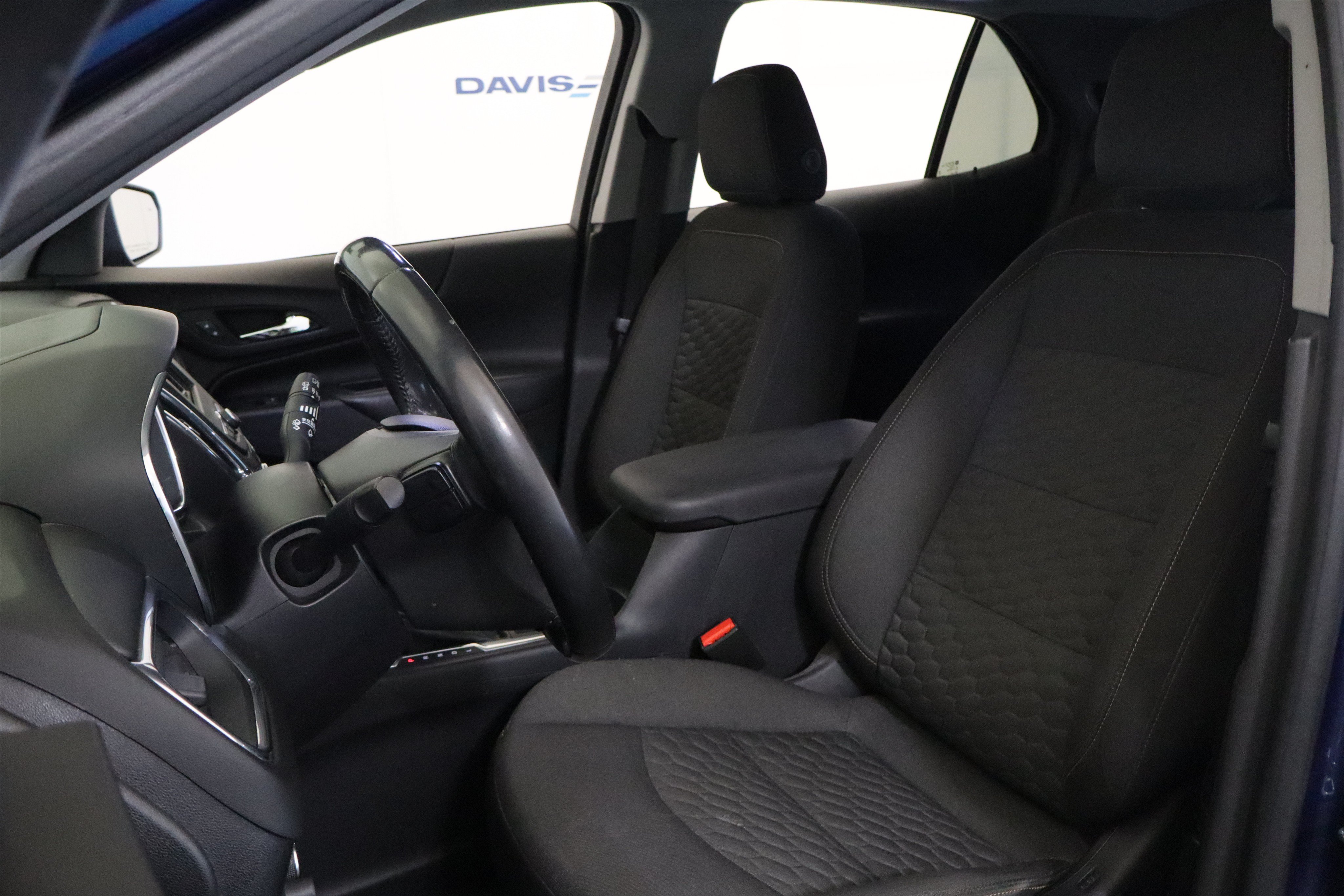 Used 2019 Chevrolet Equinox LT FWD image 22