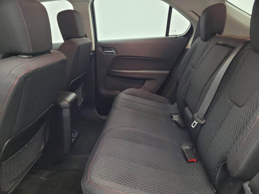 Used 2015 Chevrolet Equinox LS image 18