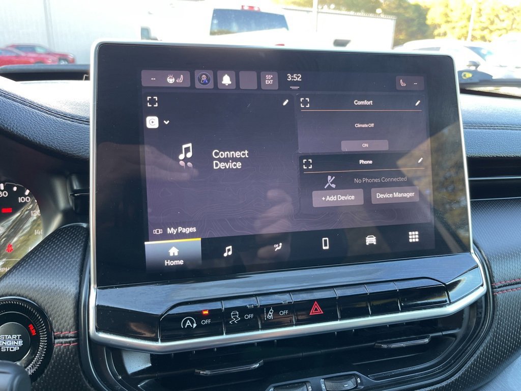 Used 2023 Jeep Compass Trailhawk w/ Trailhawk Convenience Group image 10