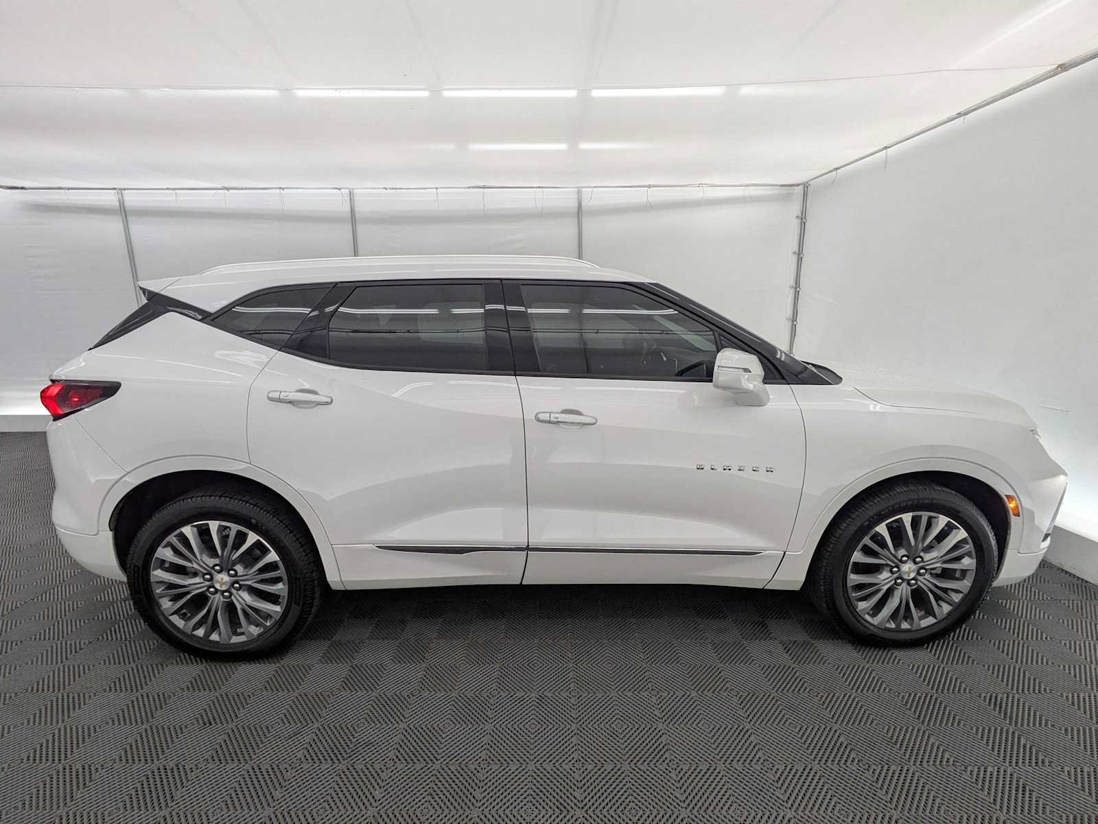 Used 2020 Chevrolet Blazer Premier AWD/4WD image 7