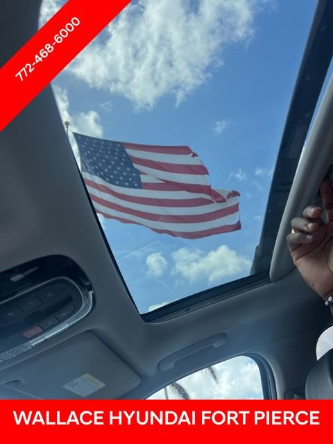 Used 2023 Hyundai Palisade SEL w/ Premium Package FWD image 15