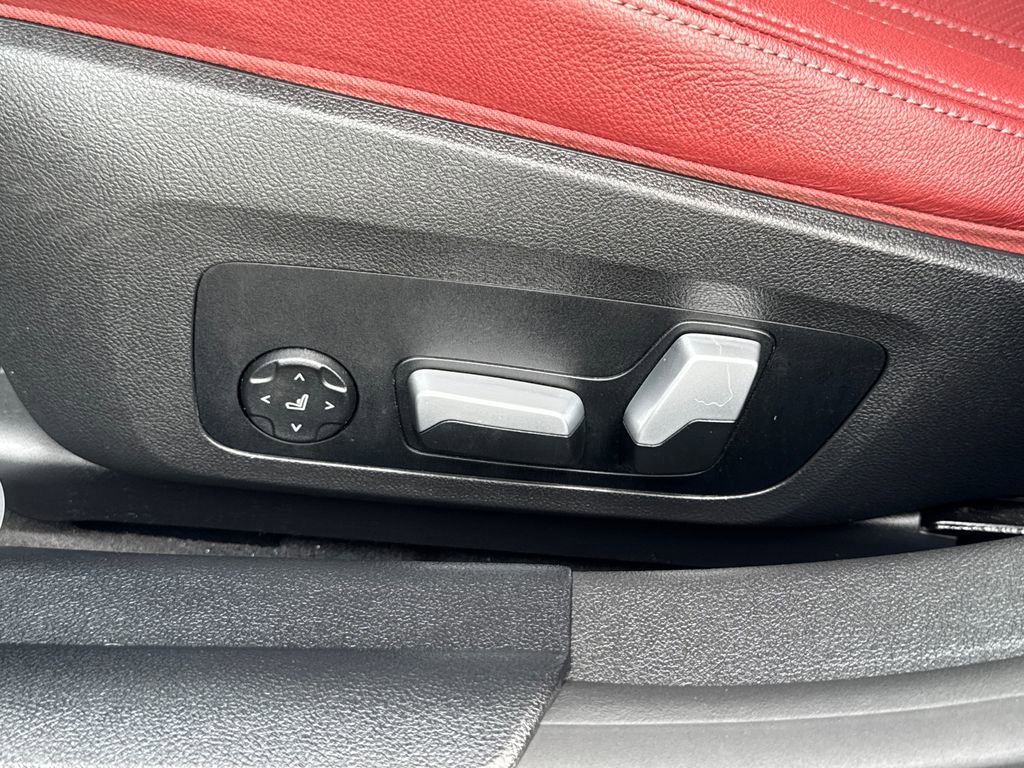 Used 2024 BMW i4 eDrive35 w/ Convenience Package image 51