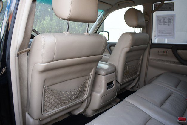 Used 2005 Toyota Land Cruiser AWD/4WD image 22