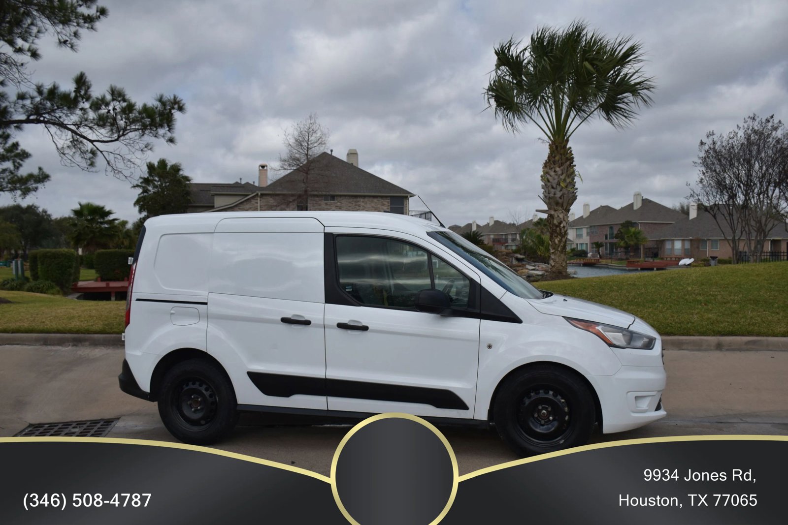 Used 2019 Ford Transit Connect XLT image 1