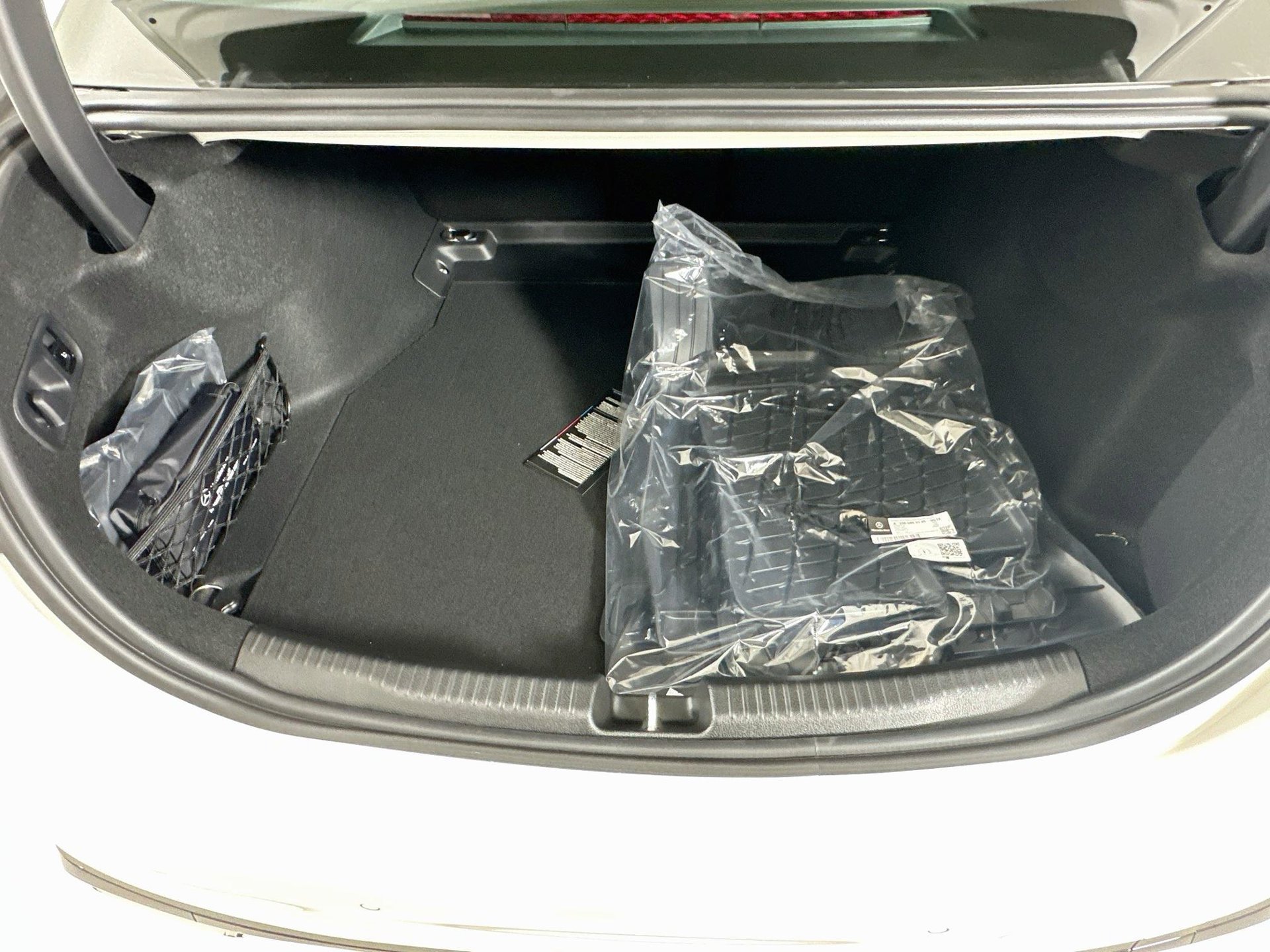 New 2026 Mercedes-Benz C 300 Sedan image 28