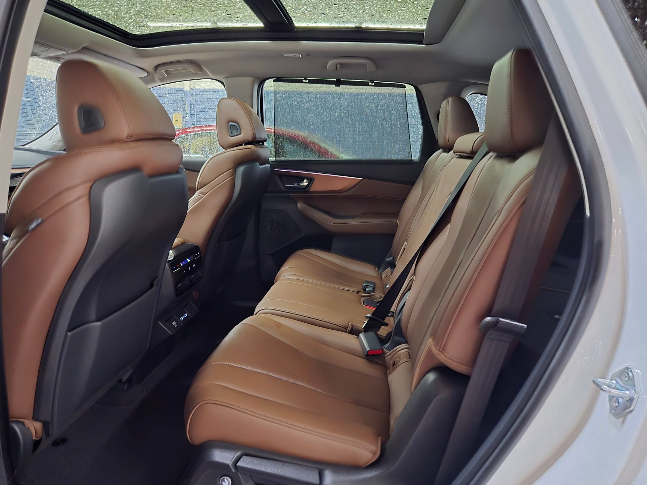 Certified 2023 Acura MDX FWD w/ Technology Package image 16