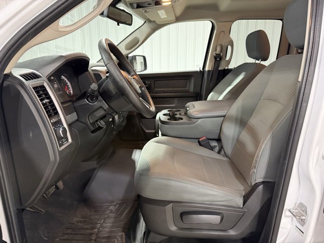 Used 2016 RAM 1500 ST w/ SXT Appearance Group image 9