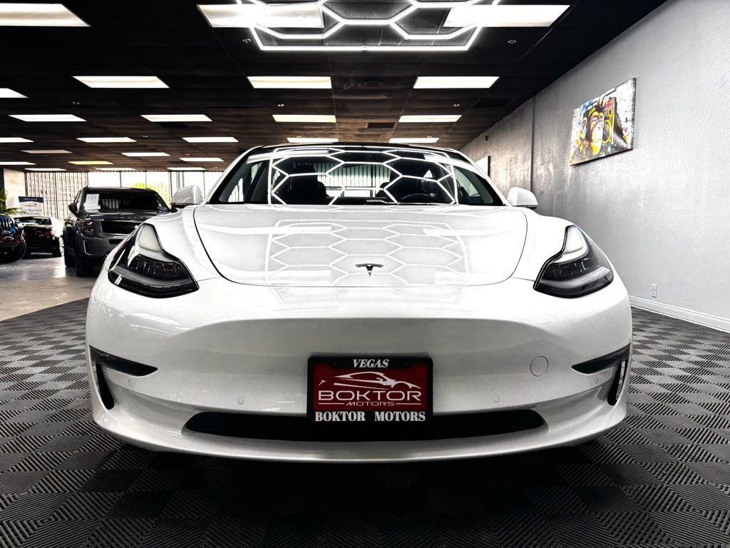 Used 2018 Tesla Model 3 Long Range AWD/4WD image 3