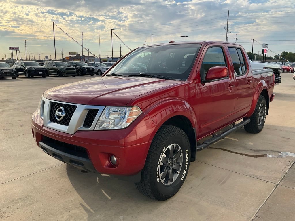 Used 2017 Nissan Frontier PRO-4X AWD/4WD image 38