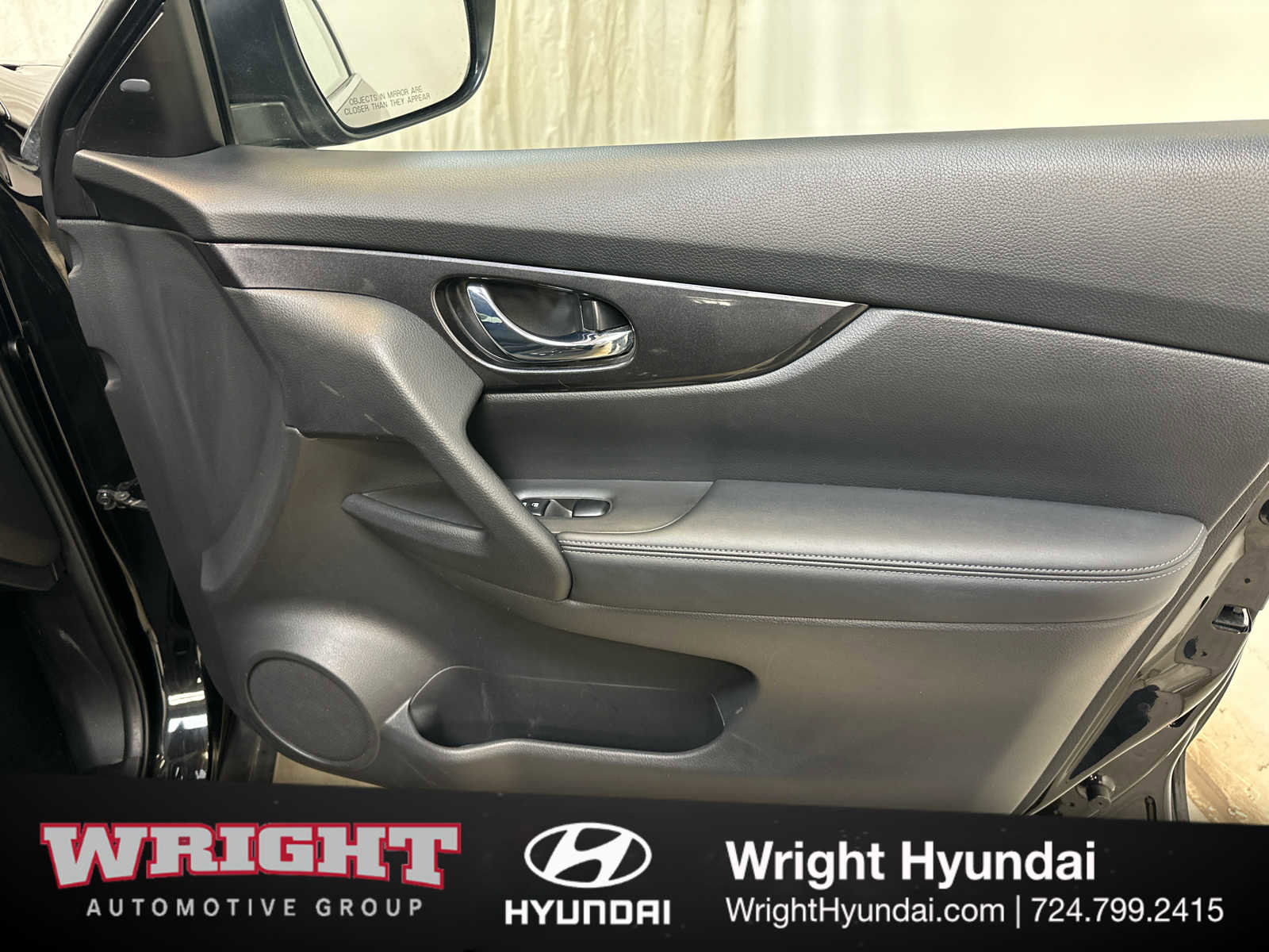 Used 2019 Nissan Rogue SV AWD/4WD image 17