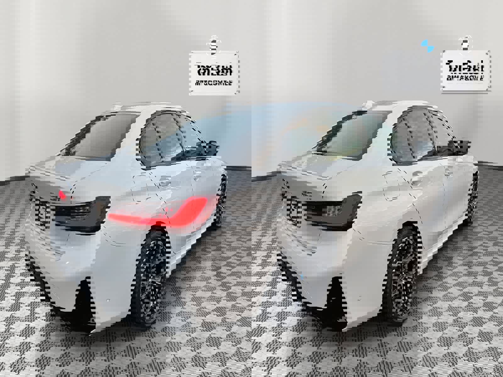 New 2025 BMW 330i xDrive 330i xDrive w/ M Sport Package image 3