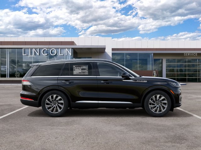 New 2027 Lincoln Aviator AWD image 5