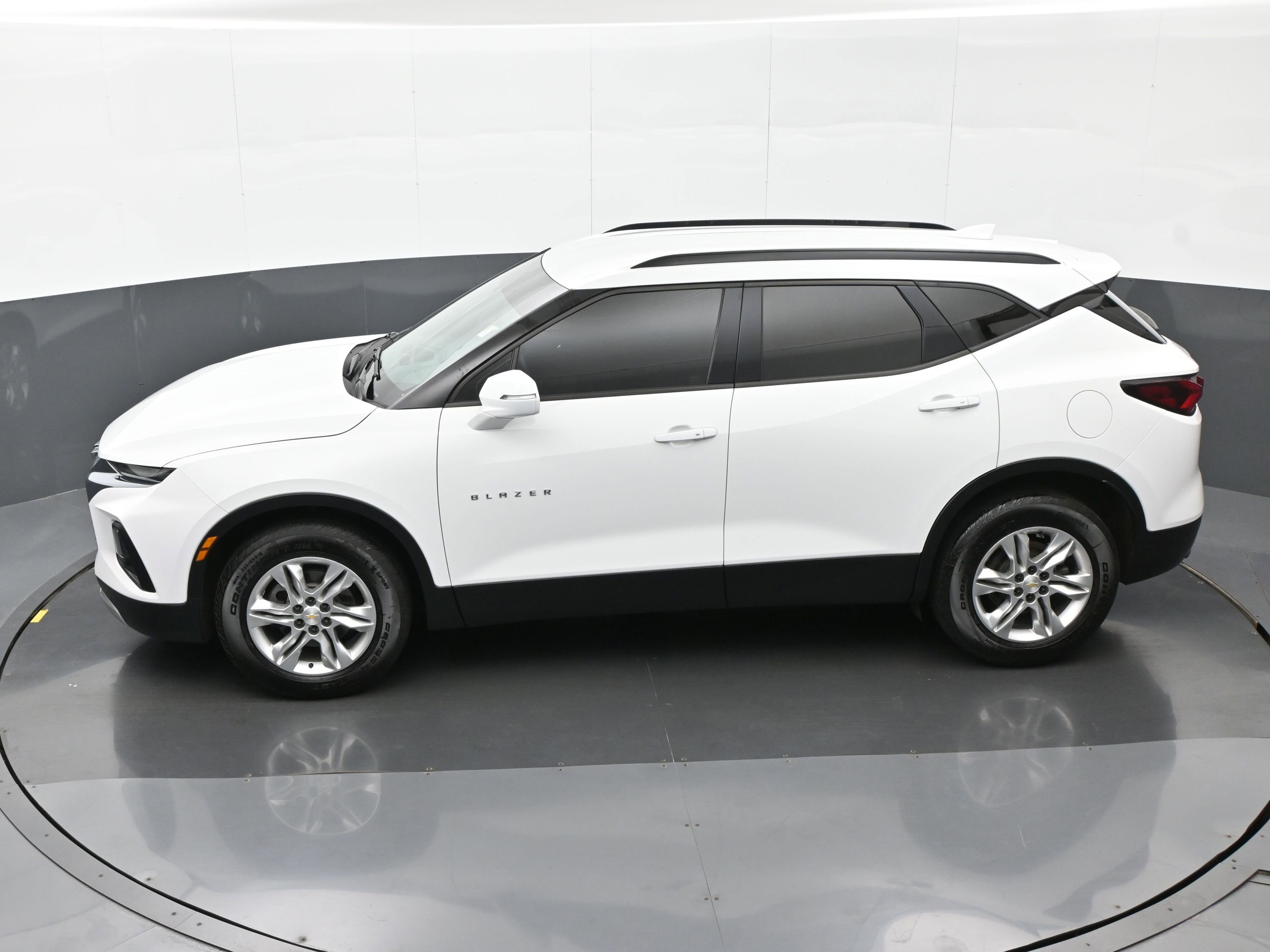 Used 2019 Chevrolet Blazer LT AWD/4WD image 35